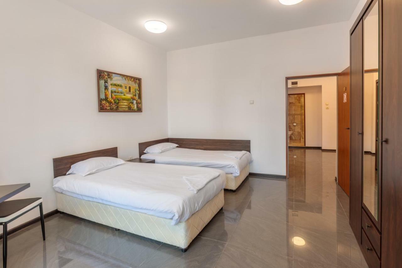 SeaSide Guest Rooms Burgas Extérieur photo